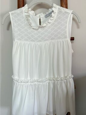 Sleeveless Ruffled Women's Top